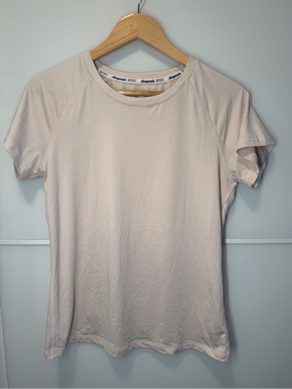 CLEARANCE 4/$15💸 Aeropostale Athletic Pale Pink Short Sleeve Tee